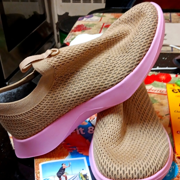 allbirds Shoes - All birds slip on sneaker 10.5 wide.